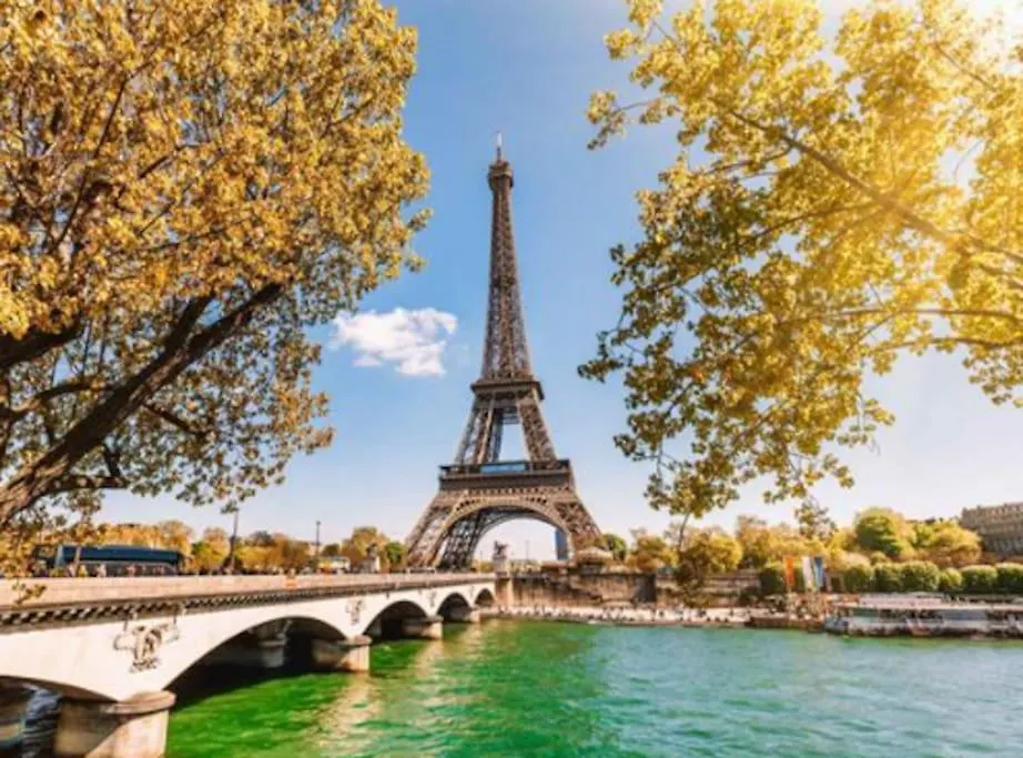 8 Personnes - 4 Rooms - 2 Salle De Bain - Metro 7 & 14 - Porte Italie - Private Car Park- Wifi Le Kremlin-Bicetre 0*,